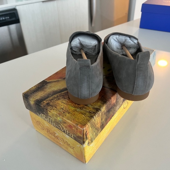 Alessi Pointed Toe Loafer - Picture 4 of 6